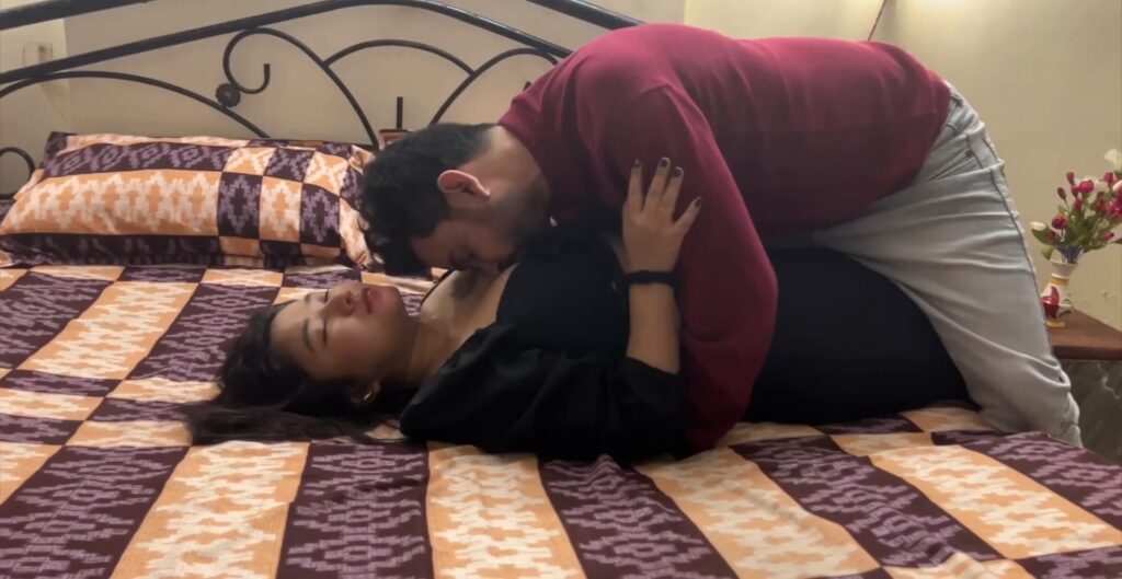 Dehaati Biwi S01E03 2024 Nazar App Hindi Hot Web Series