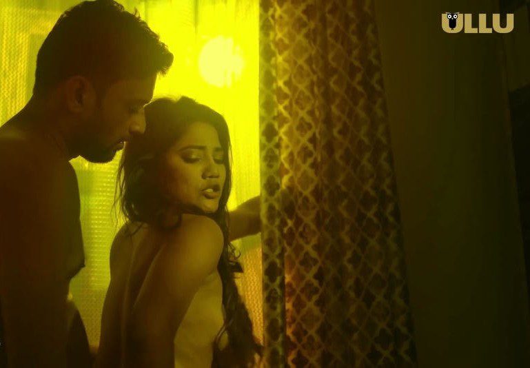 Tere Mere Beech Mein 2025 Ullu Hindi Hot Web Series Episode 3